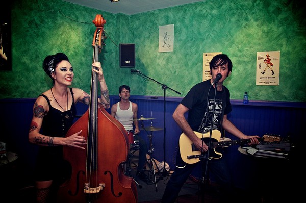 Jonny Barber & The Rhythm Razors - Hot Tea / Dance Hall Night Jonny Barber & The Rhythm Razors - Hot Tea / Dance Hall Night